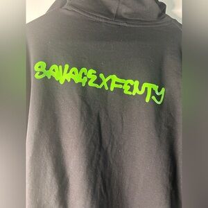 FOREVER SAVAGE FENTY BLACK NEON SHORT ROBE 

‼️Doesn’t come with robe tie ‼️